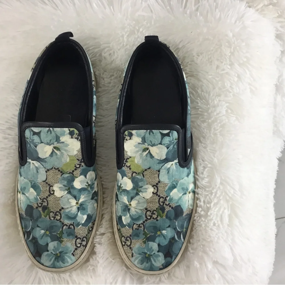 Gucci Blue Floral Slip-On Sneakers - Picture 2 of 13